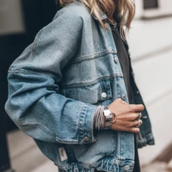 The Blue Denim Jacket 11 The Blue Denim Jacket -Mikuta Store IMG 1385 scaled