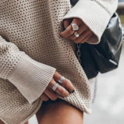 The Rotate Ring -Mikuta Store IMG 4421 7d6a0eab 4e49 47fd 8664 80ebe4b7e3d5 scaled