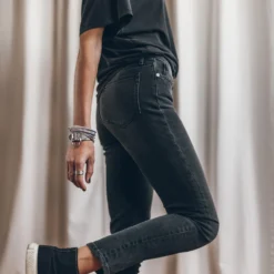 The Grey Skinny Jeans -Mikuta Store IMG 5817 scaled