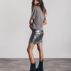 The Glitter Skirt 18 The Glitter Skirt -Mikuta Store IMG 7883 scaled