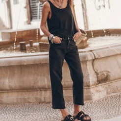 The Black Cropped Straight Jeans 9 The Black Cropped Straight Jeans -Mikuta Store mikuta black cropped straight jeans 7103 scaled