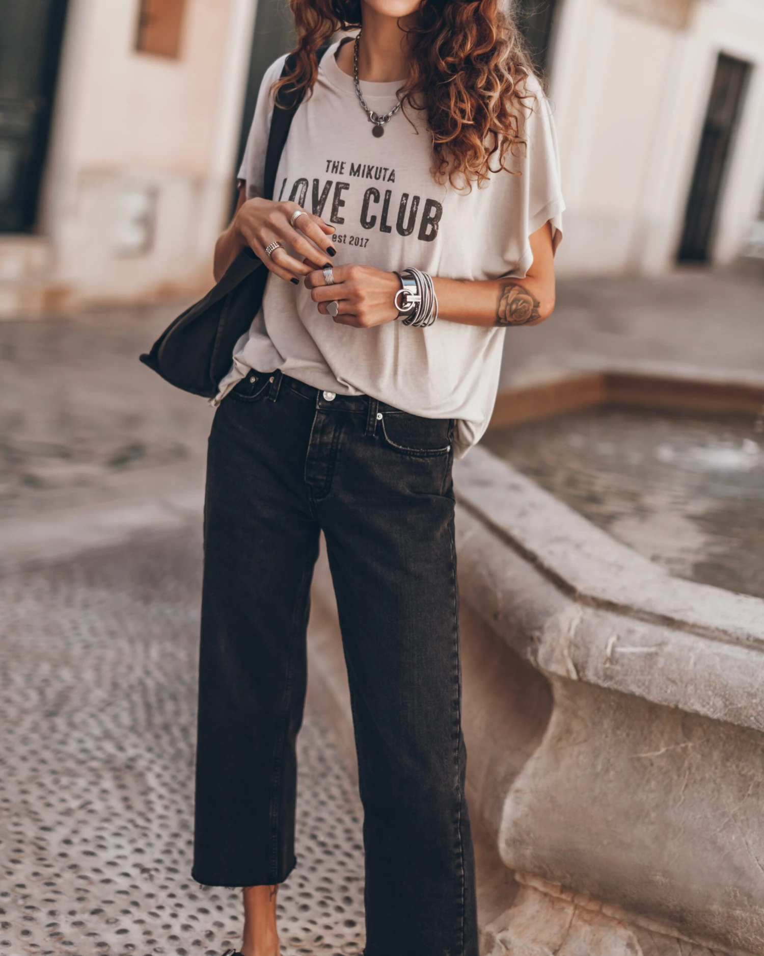 The Black Cropped Straight Jeans 6 The Black Cropped Straight Jeans - Image 4