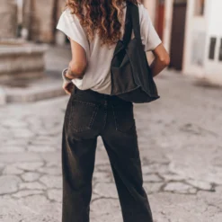 The Black Cropped Straight Jeans 12 The Black Cropped Straight Jeans -Mikuta Store mikuta black cropped straight jeans model aina 7188 scaled