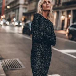 The Black Long Sequin Dress 19 The Black Long Sequin Dress -Mikuta Store mikuta black long sequin dress model marie 3523 scaled