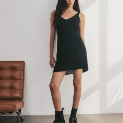 The Black Thin Knit Dress 9 The Black Thin Knit Dress -Mikuta Store mikuta black thin knit dress black biker boots aya f SS25 3634 scaled