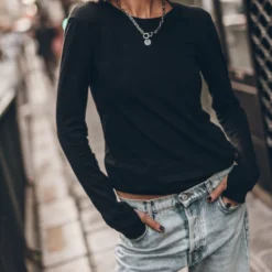 The Black Thin Linen Longsleeve