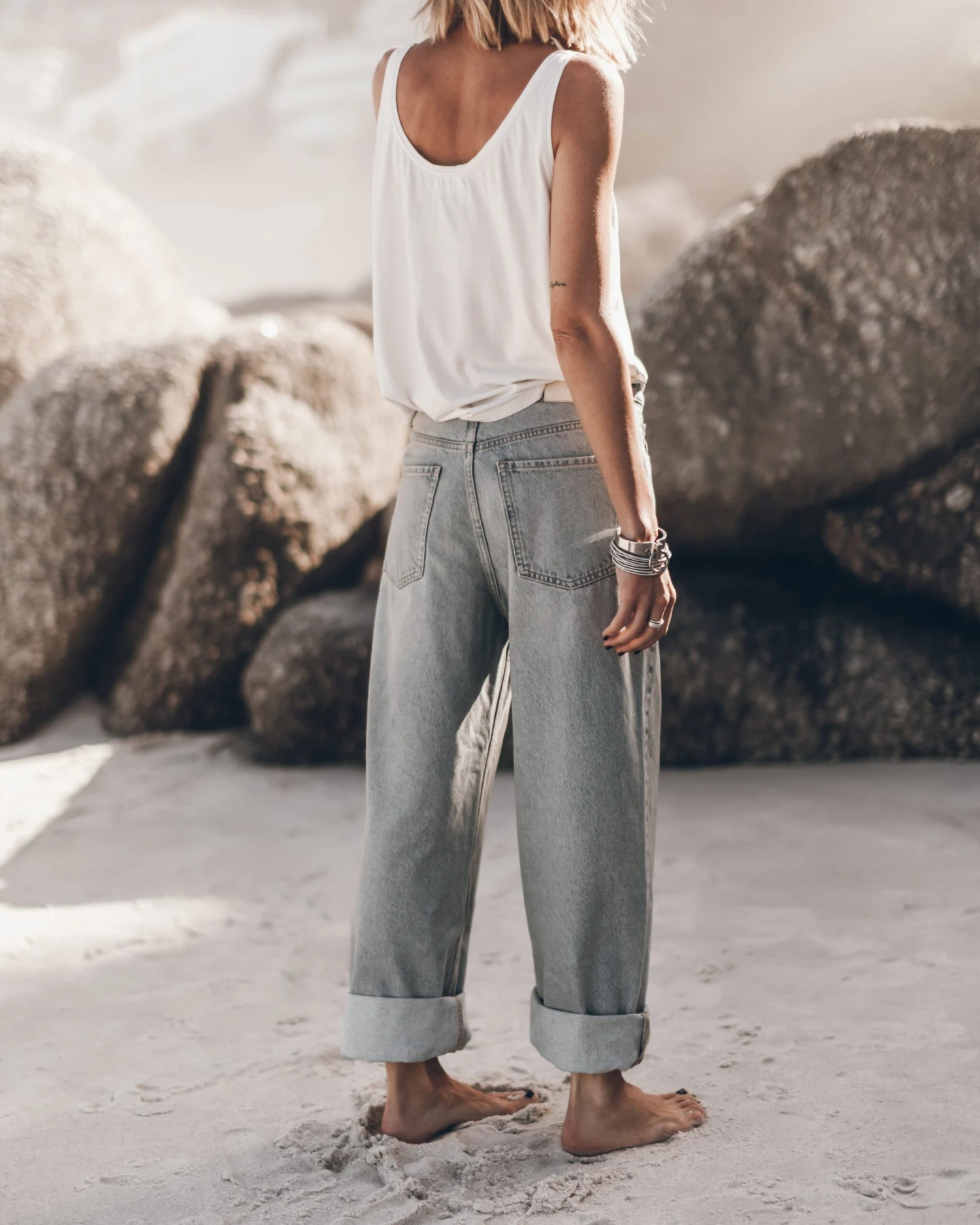 The Blue Baggy Jeans 6 The Blue Baggy Jeans - Image 4