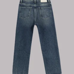 The Dark Blue Regular Jeans -Mikuta Store mikuta dark blue regular jeans 199 ef5af0a0 ad42 4ec7 ba3e 4d0ef8a1ff20