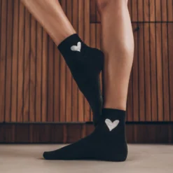 The Dark Heart Socks -Mikuta Store mikuta dark heart socks leonie s ss25 5939 scaled