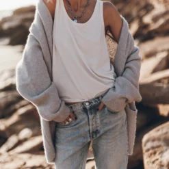 The Grey Oversized Knitted Cardigan 10 The Grey Oversized Knitted Cardigan -Mikuta Store mikuta grey oversized knitted cardigan white base tank top blue ripped relaxed jeans 3114 43f37b33 e499 49b5 977d 4ea47d9bc967 scaled
