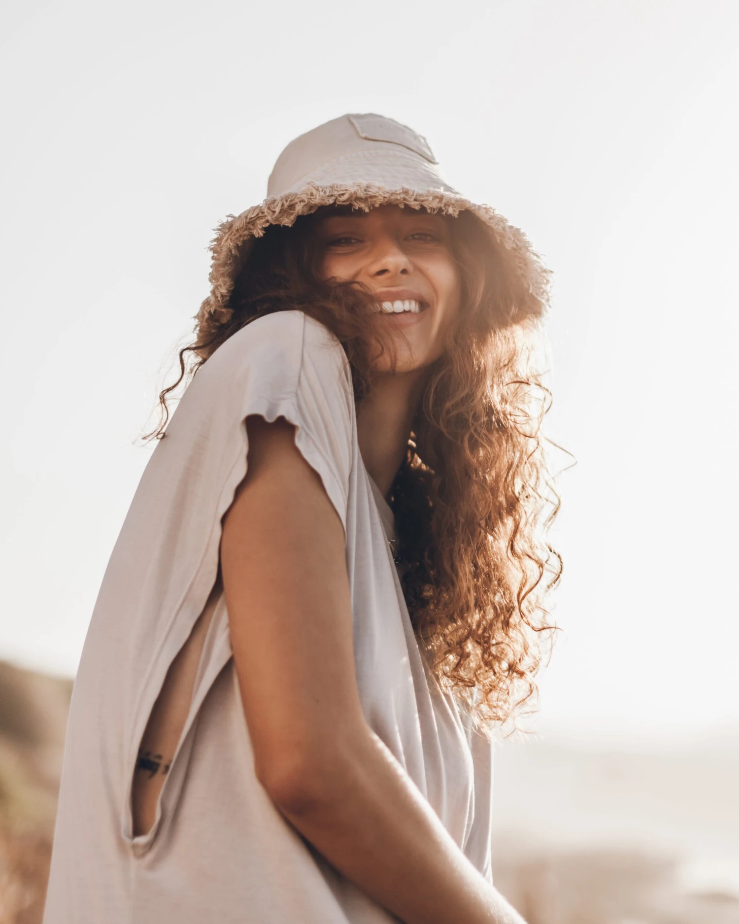 The Light Bucket Hat 5 The Light Bucket Hat - Image 3