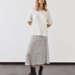The Light Long Sequin Skirt 17 The Light Long Sequin Skirt -Mikuta Store mikuta light long sequin skirt off white dry cotton vintage t shirt black laced leather boots model lara 1 scaled