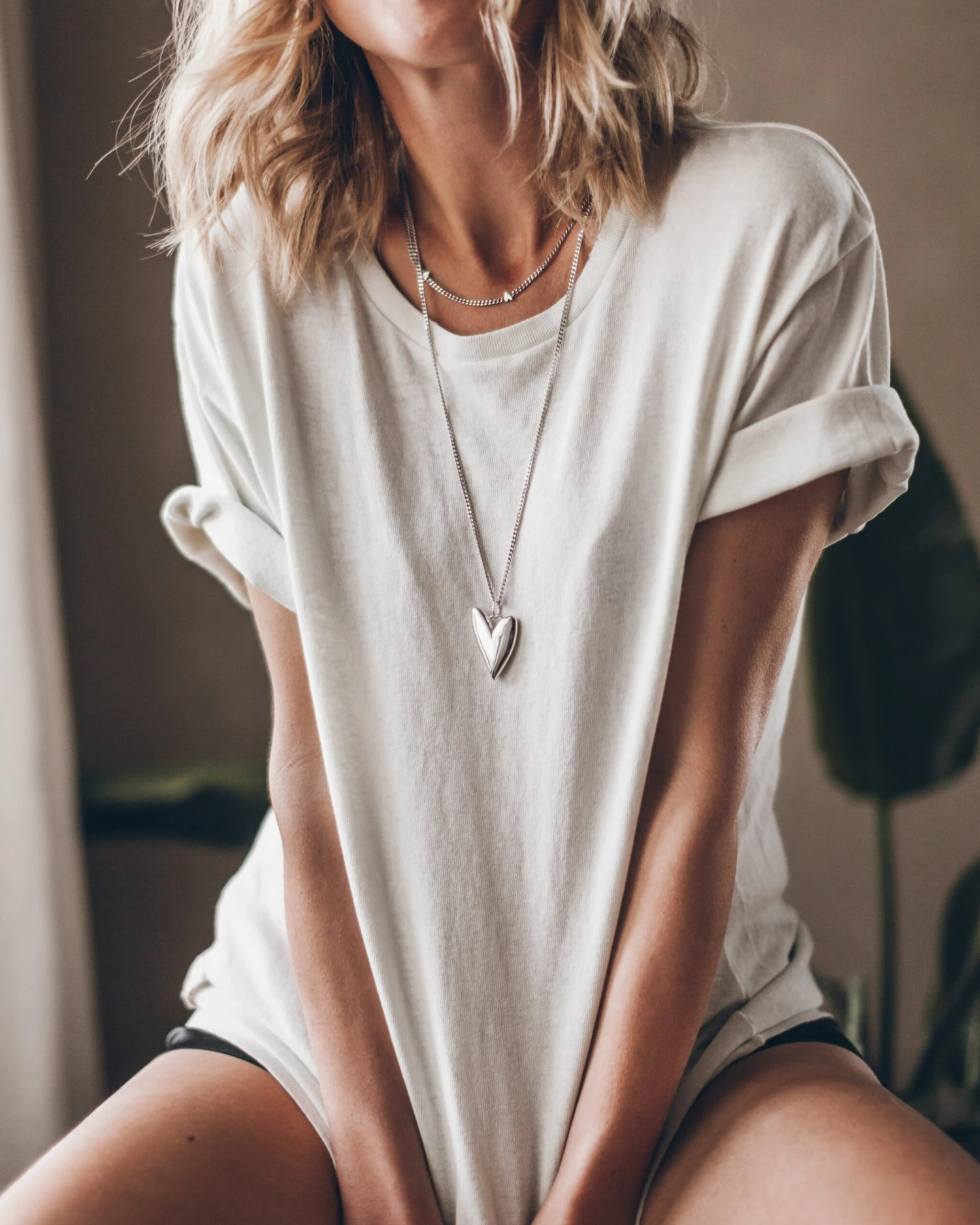 The Silver Long Heart Necklace 2 The Silver Long Heart Necklace