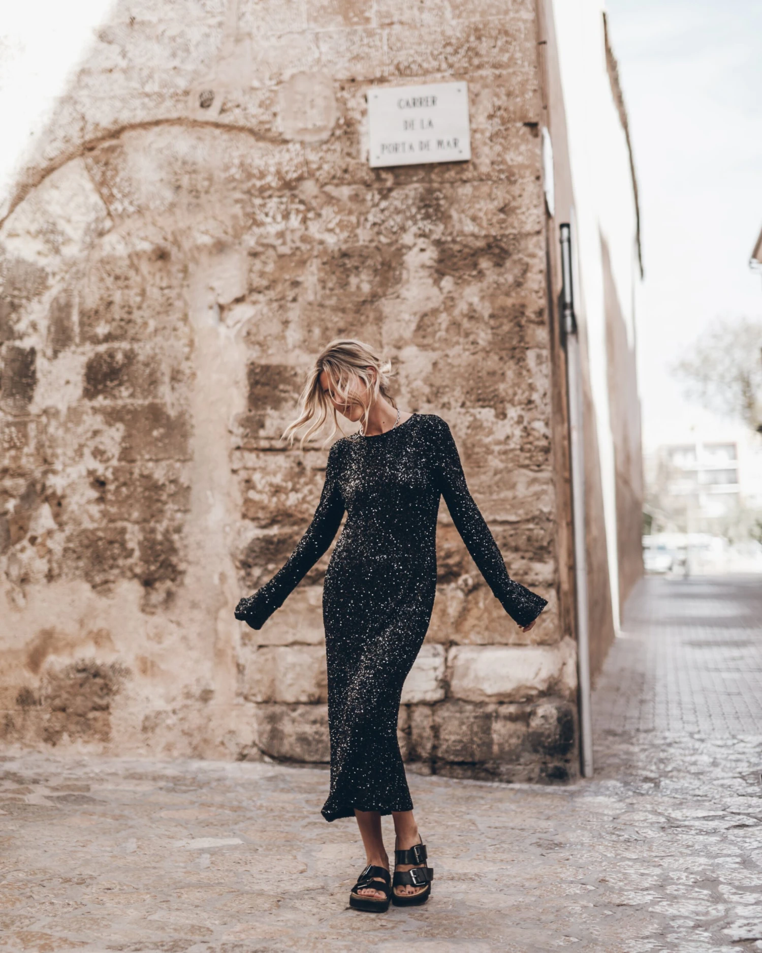 The Black Long Sequin Dress 6 The Black Long Sequin Dress - Image 4