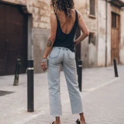 The Blue Cropped Straight Jeans 13 The Blue Cropped Straight Jeans -Mikuta Store mikuta the blue cropped straight jeans the dark low back base tank top the black studded leather sandals aina b SS25 8885 scaled