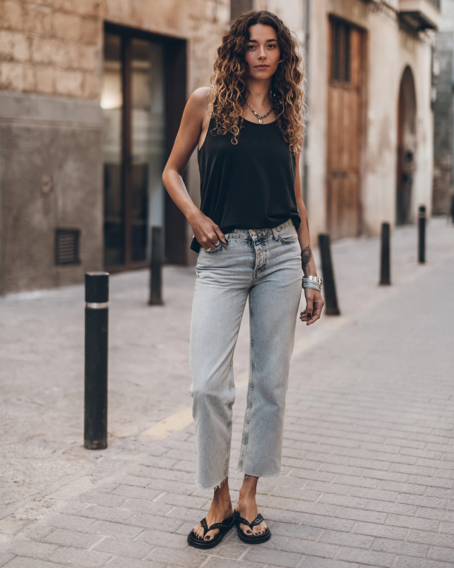 The Blue Cropped Straight Jeans 6 The Blue Cropped Straight Jeans - Image 4