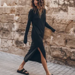 The Dark Longsleeve Dress
