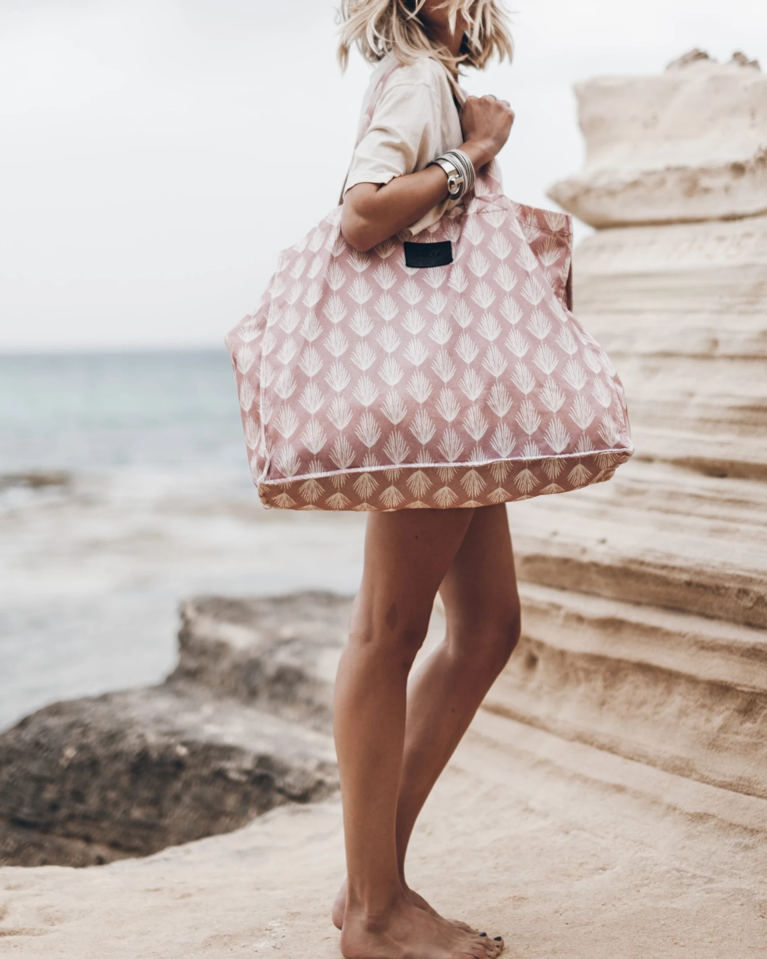 The Pink Printed Large Canvas Bag 4 The Pink Printed Large Canvas Bag - Image 2