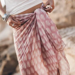 The Pink Printed Pareo -Mikuta Store mikuta the pink printed pareo the white regular tank top 4686 scaled