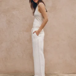 The White Loose Linen Pants