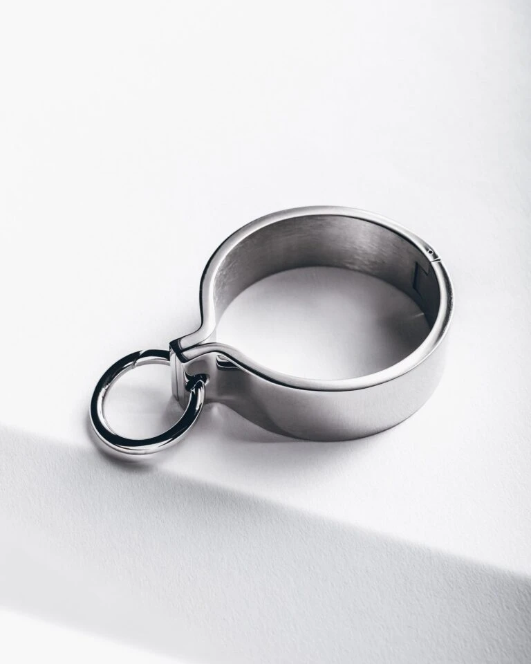 Mikuta Store 39 Mikuta Store -Mikuta Store mikuta jewelry cuff 3 768x960 1